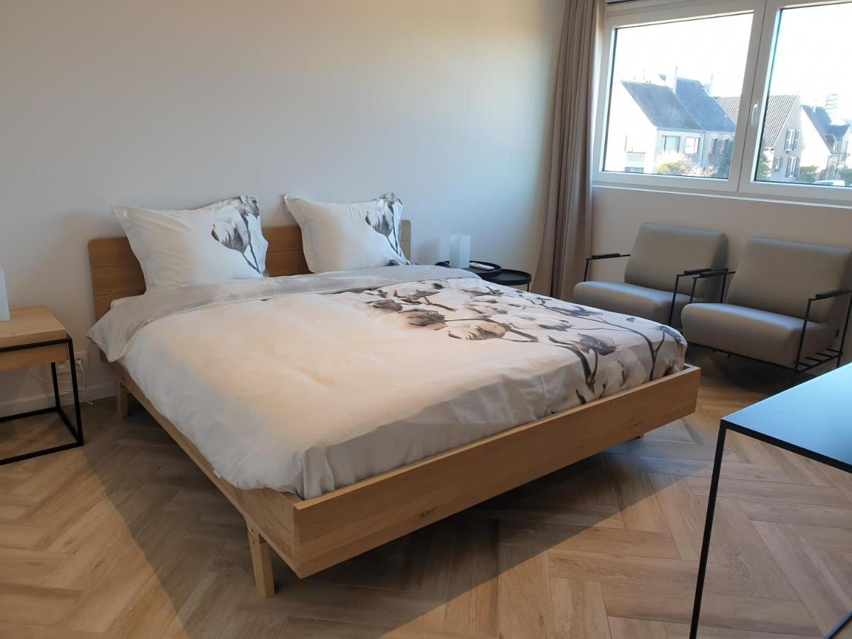 Snooze Bed & Breakfast Остенде Екстериор снимка