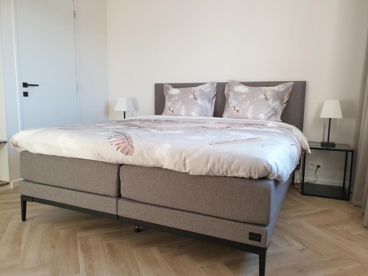 Snooze Bed & Breakfast Остенде Екстериор снимка